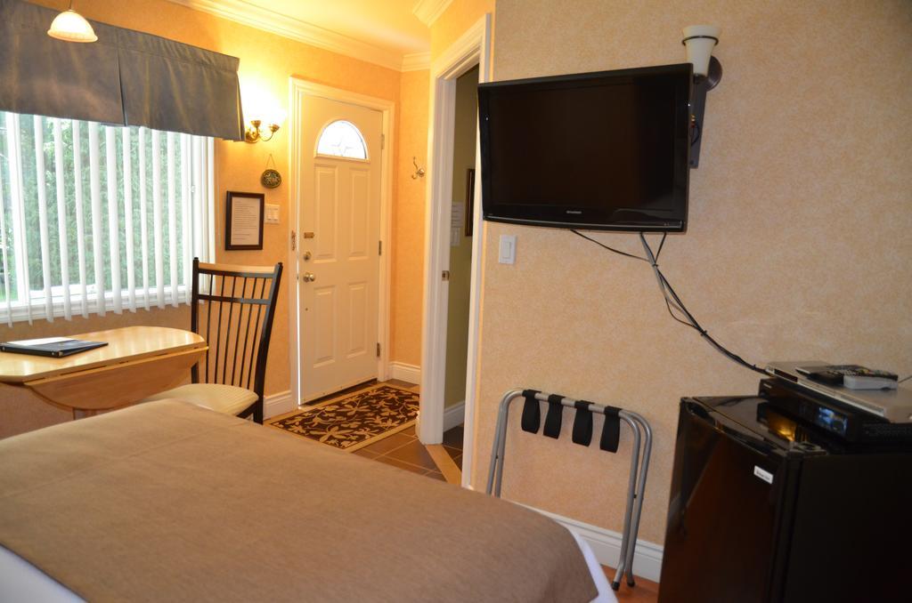 Motel Derfal 레팡티니 외부 사진