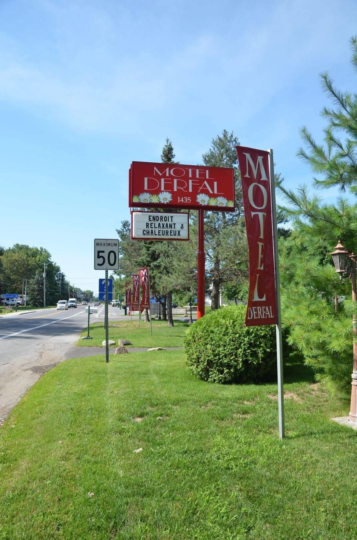 Motel Derfal 레팡티니 외부 사진